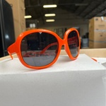 Ca. 1000x Zonnebril dames model oranje